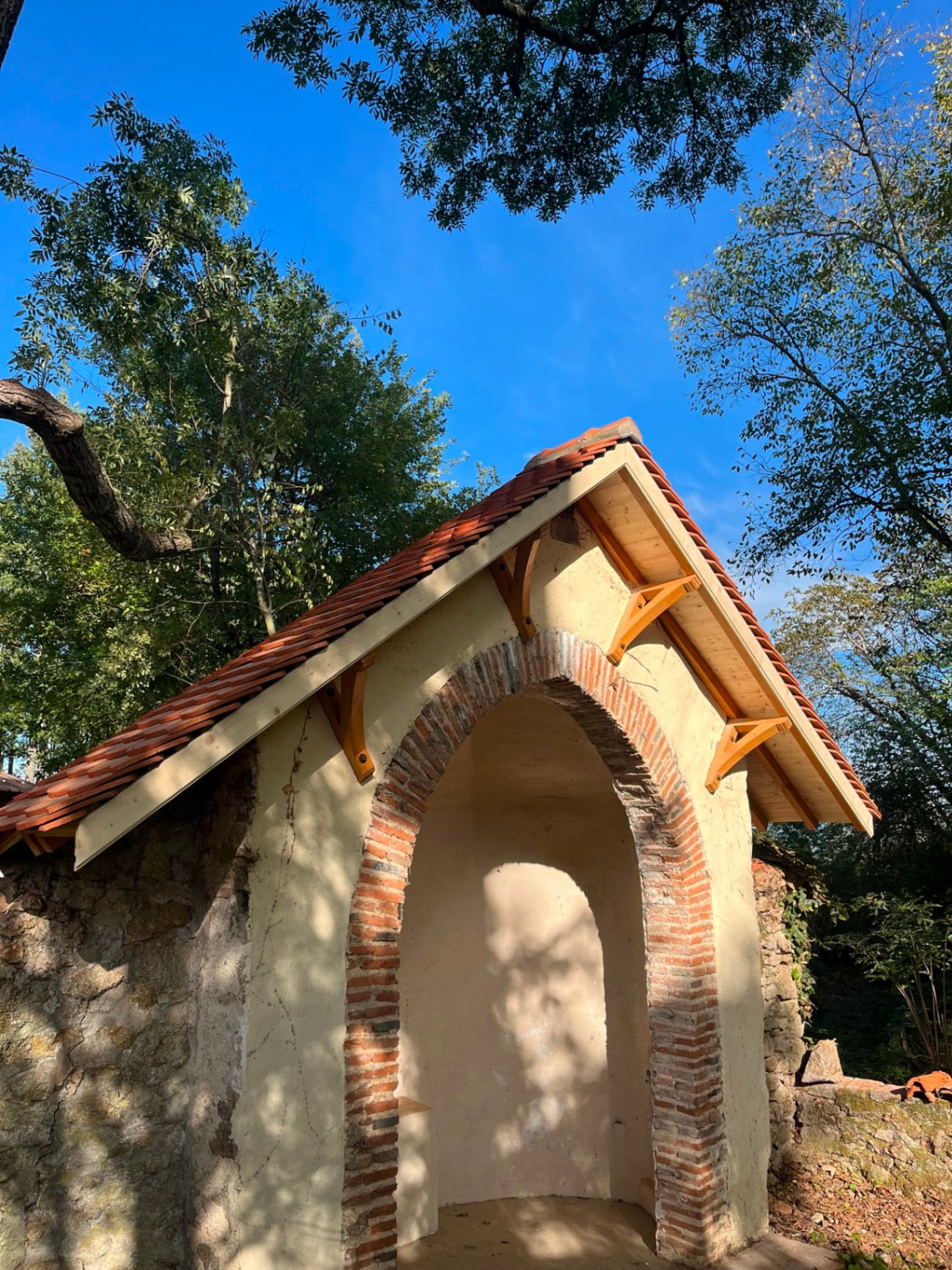 Couverture sur arche maçonnée — bâti ancien